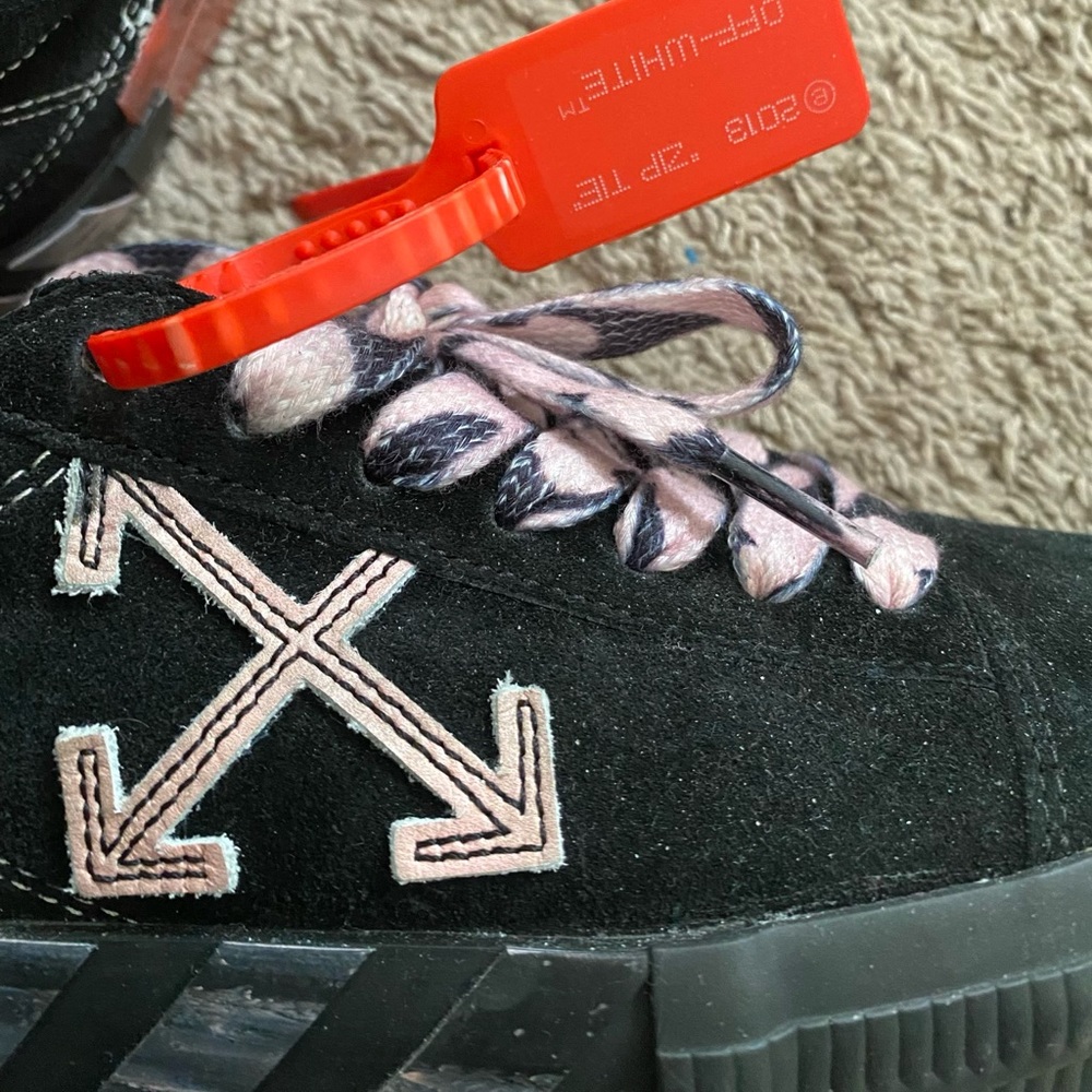 Men’s Off White Vulcanized Shoes